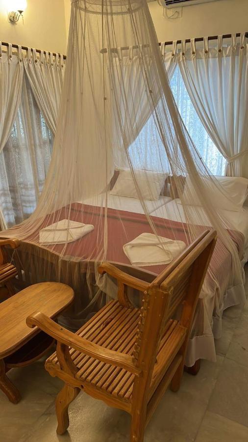 Kuppath Inn Kochi 외부 사진